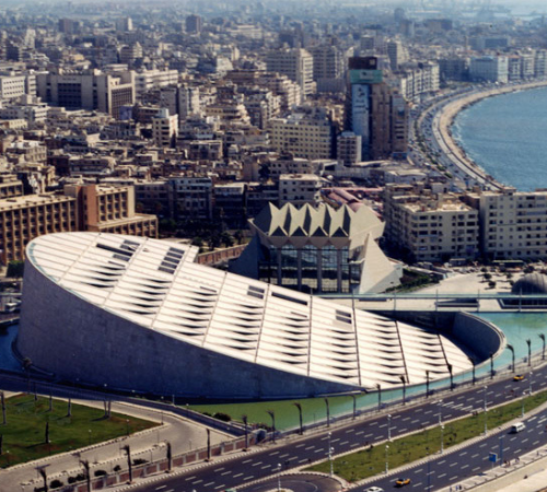 الأسكندرية في يوم